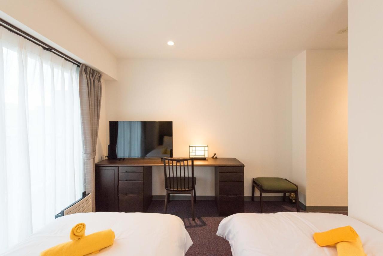 Serorin Light Hotel Tokyo Exterior photo